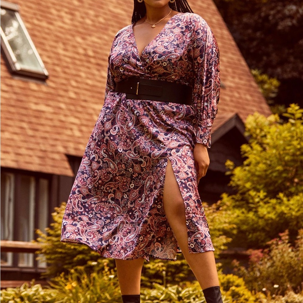 ELOQUII Midi Paisley Printed Dress